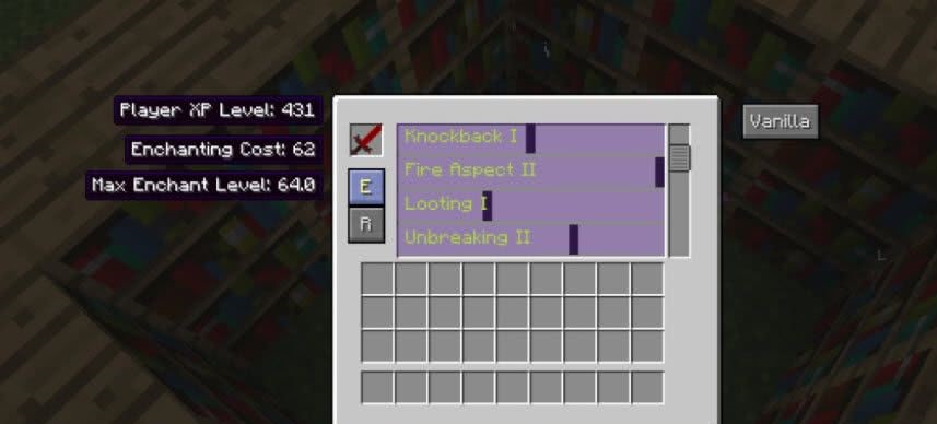 Игрок в Minecraft строит дом из дерева и камня с факелами для освещения