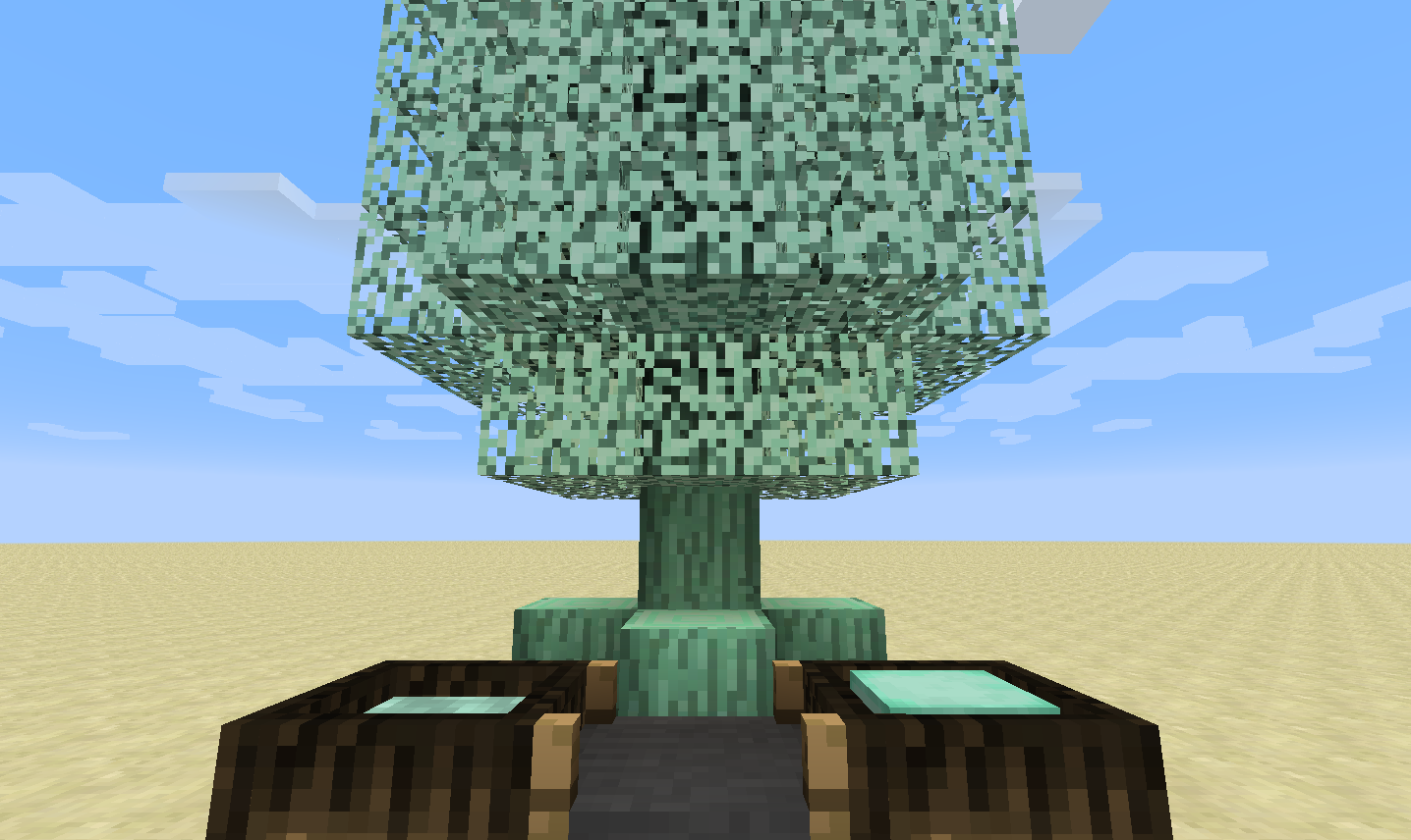 Игрок добывает дерево в лесу Minecraft топором