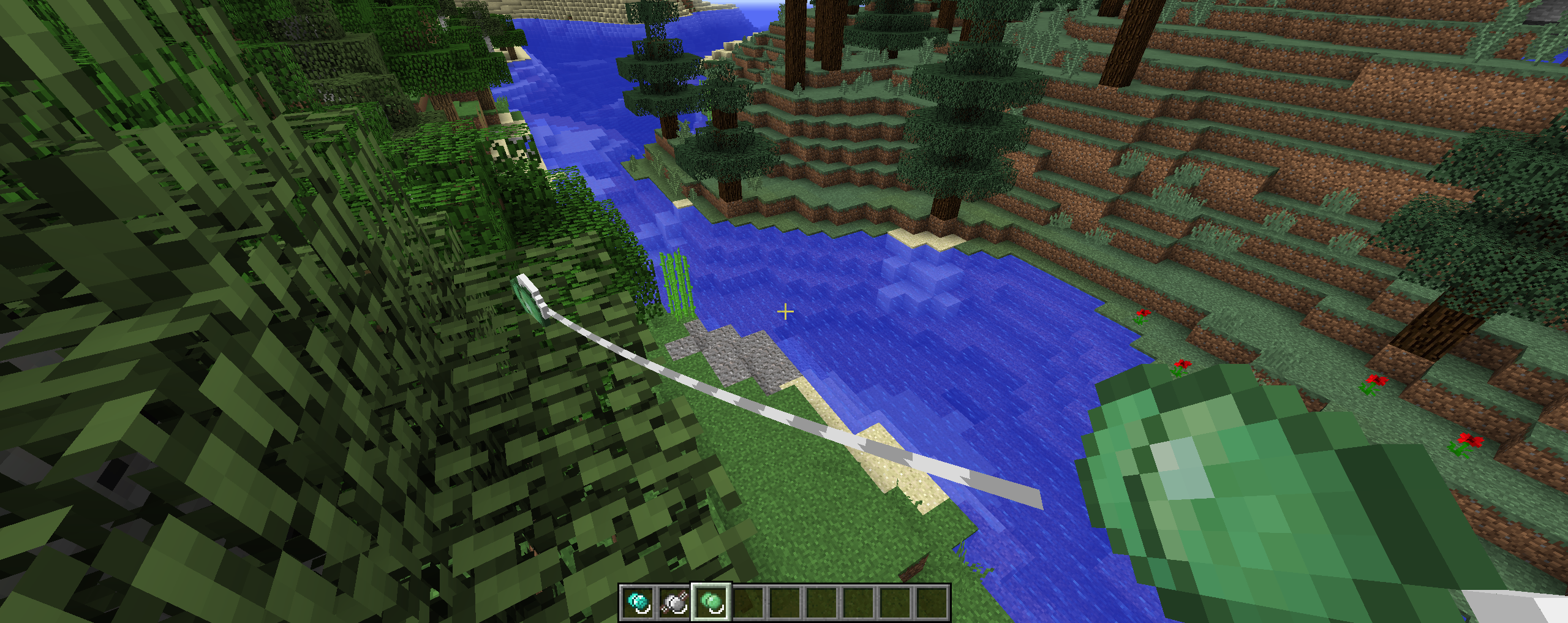 Игрок исследует биом джунглей в Minecraft, окружённый высокими деревьями и лианами