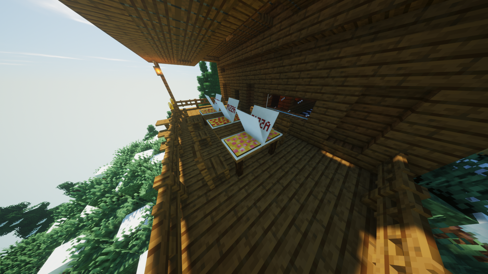 Игрок в Minecraft добывает алмазы в подземной шахте