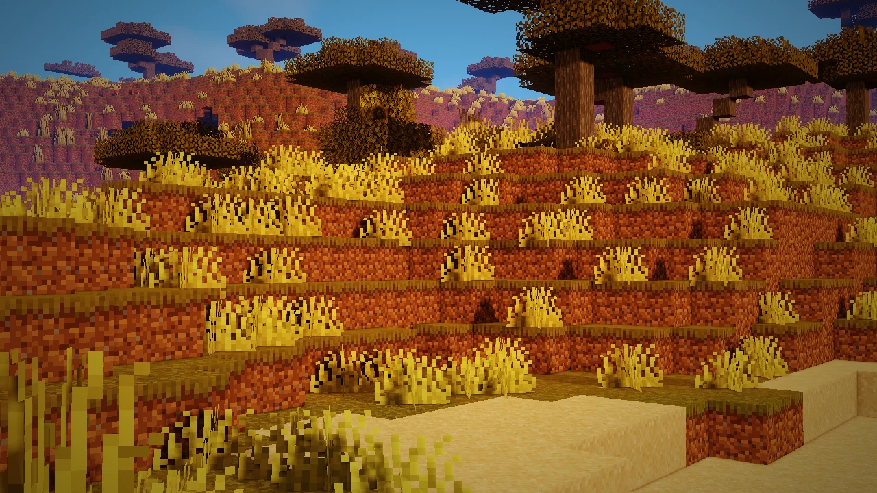 Игроки на сервере Minecraft строят город в мультиплеере