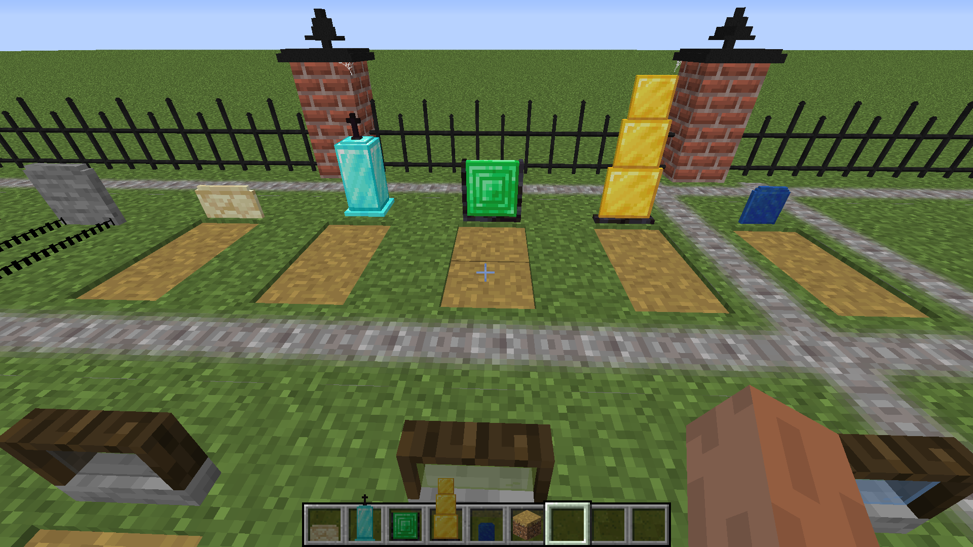 Крупный город в Minecraft с небоскрёбами и дорогами