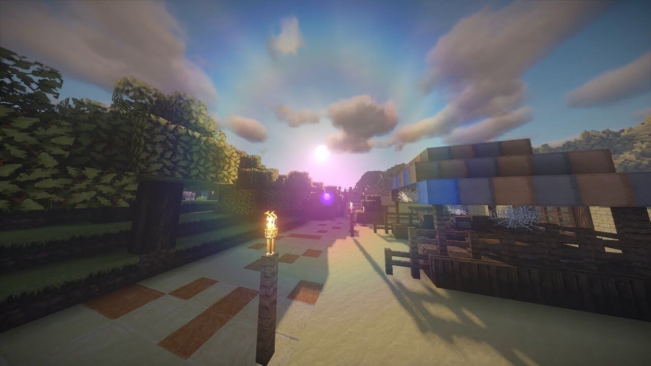 Игроки сражаются в PvP на сервере Hypixel в Minecraft