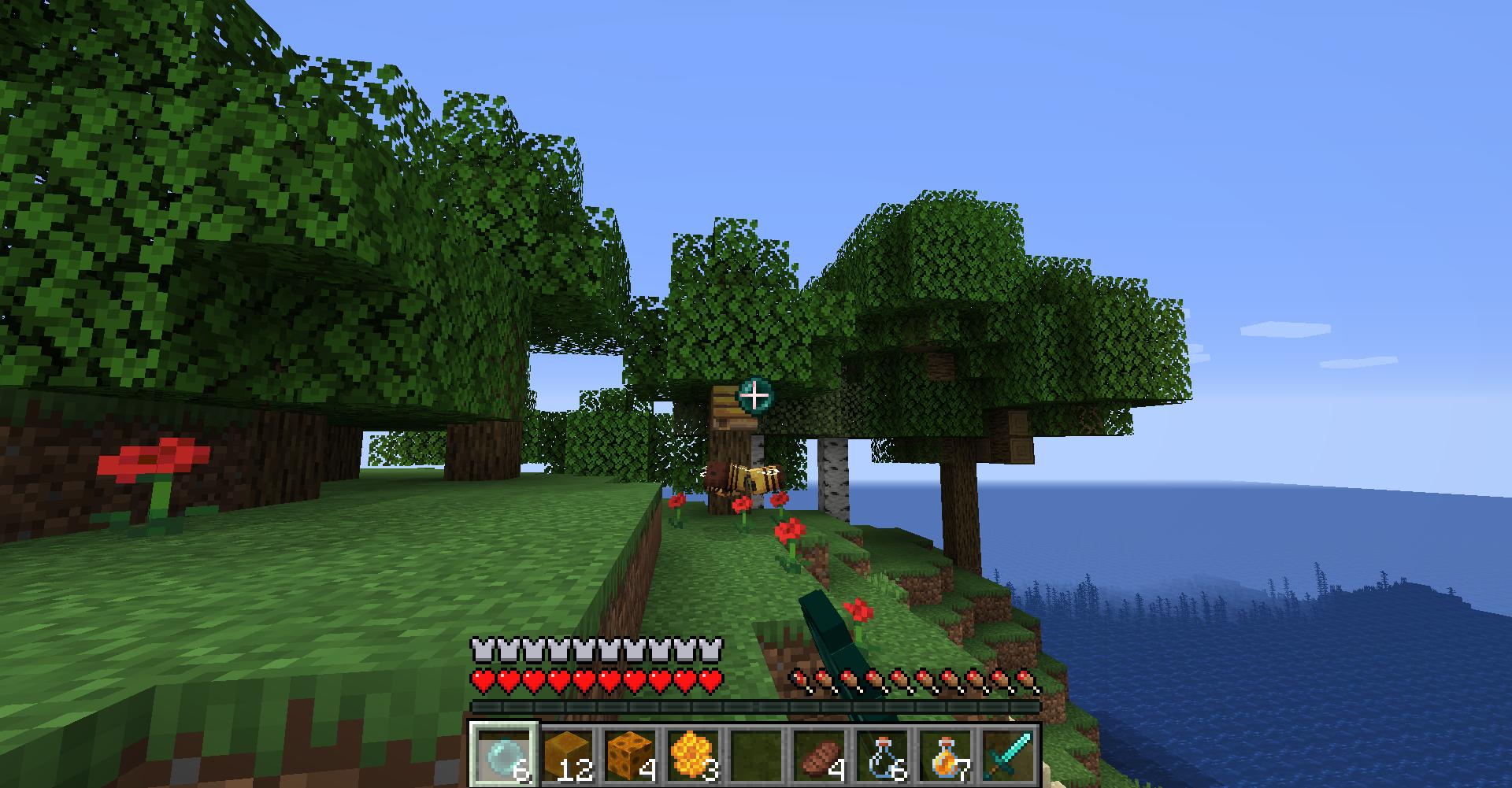 Игрок летает на элитрах над огромным городом в Minecraft