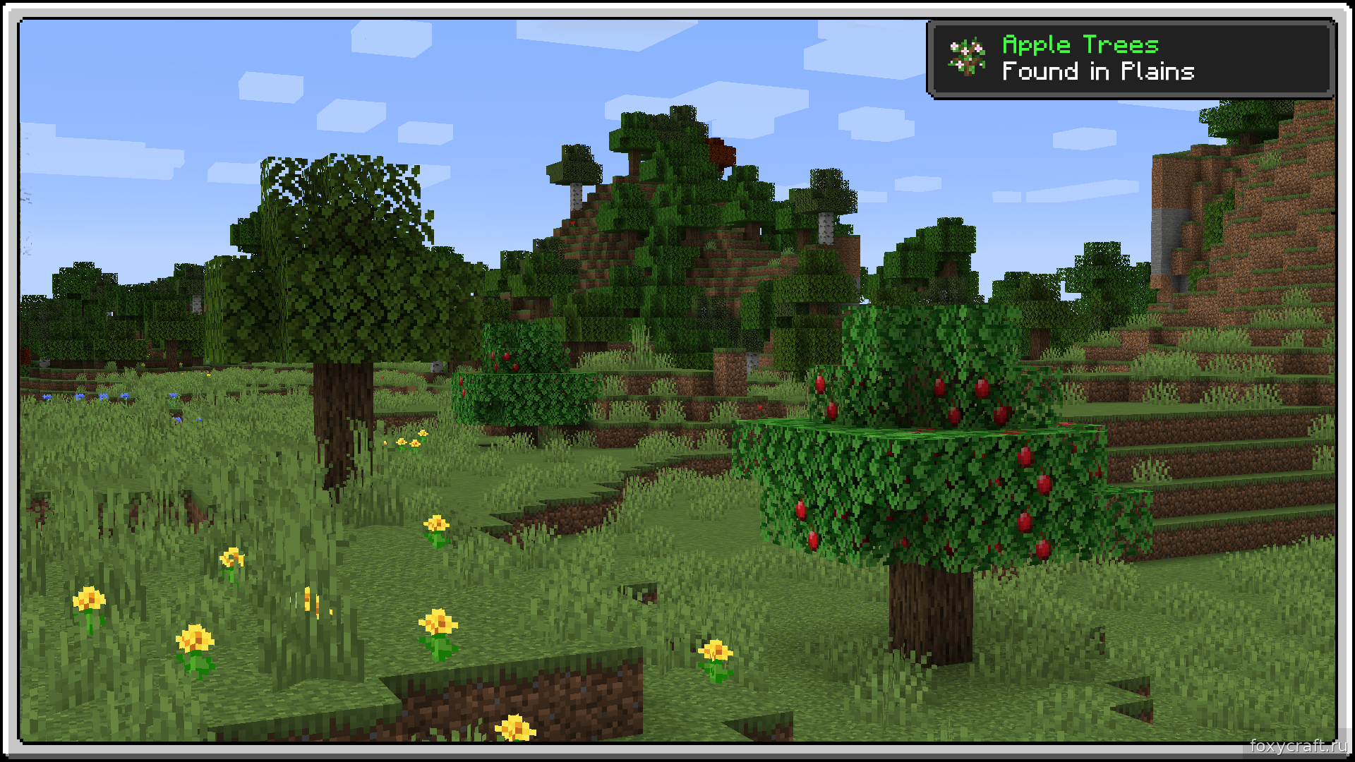 Яблоневый лес в Minecraft с реалистичной текстурой мода Premium Wood