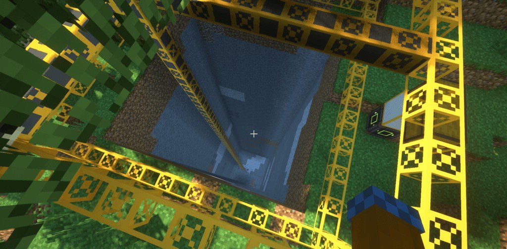 Автоматическая добыча ресурсов в Minecraft с помощью мода Additional Enchanted Miner