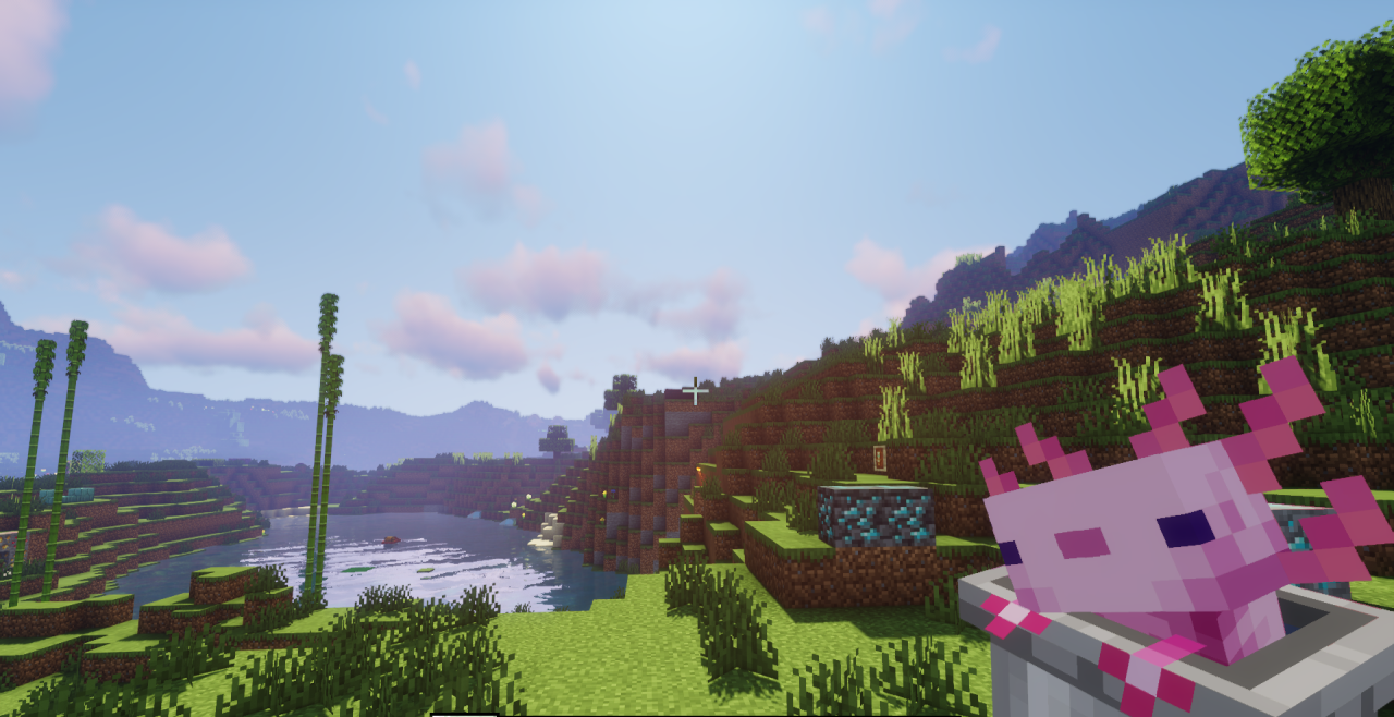 Сравнение стандартных и улучшенных аксолотлей в Minecraft