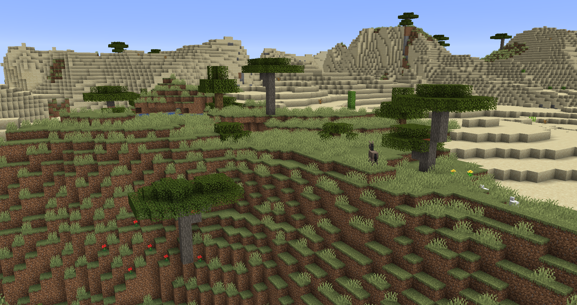 Ночной пейзаж в Minecraft с горящими факелами