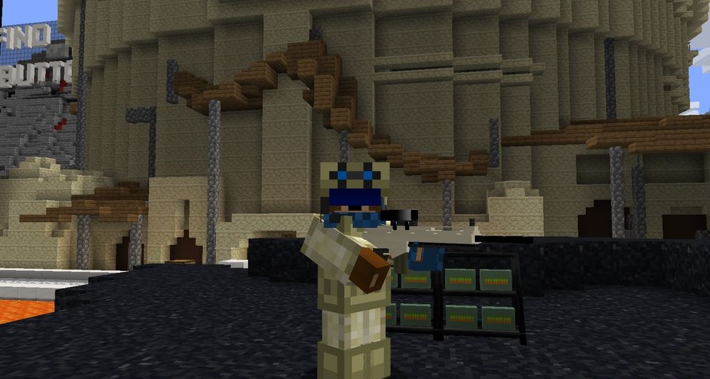 Игрок стреляет из снайперской винтовки в Minecraft с модом A.V.A