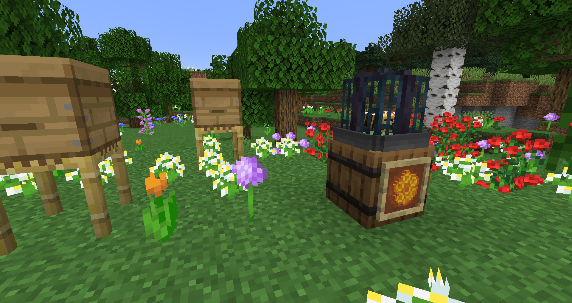 Пчёлы в Minecraft, собирающие мёд возле улья в цветочном биоме