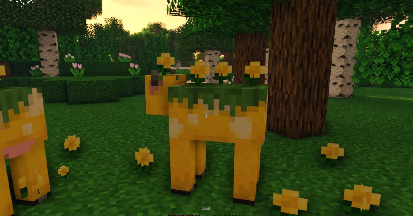 Группа лютиковых коров пасется на лугу в Minecraft