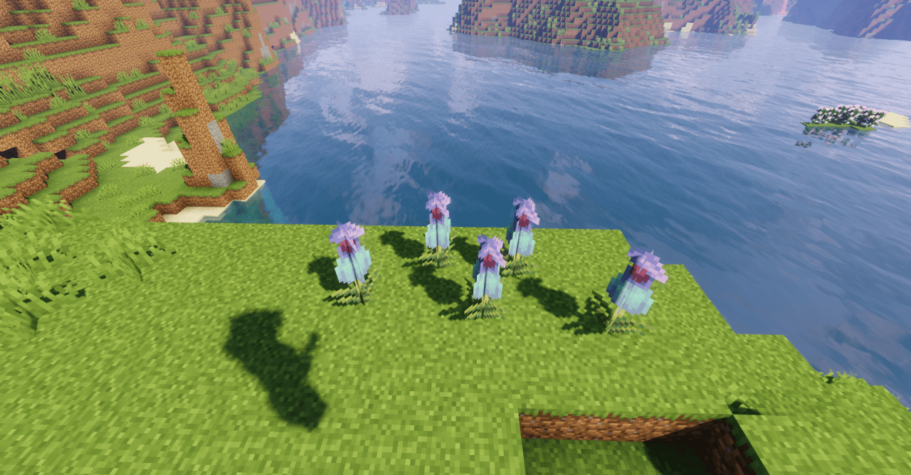 Пример улучшенных текстур пионов и роз в Minecraft с пакетом Cappee’s Tall Flower Items