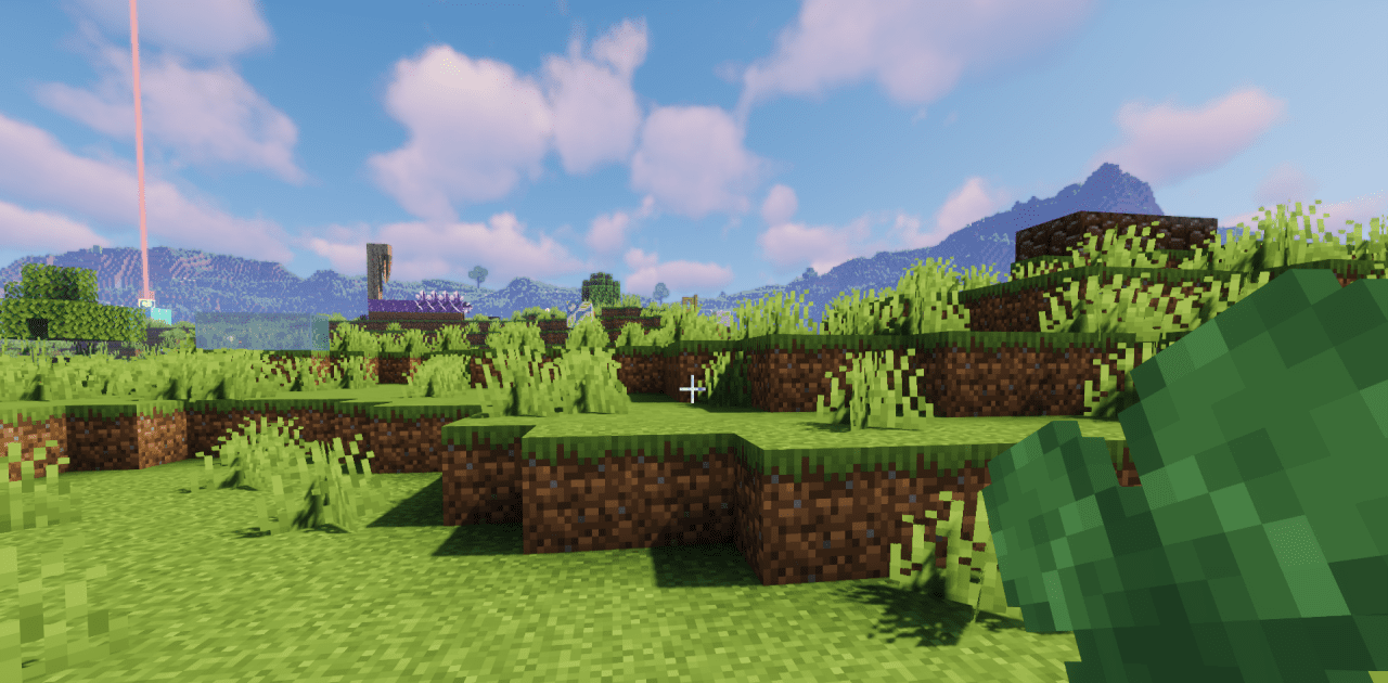 Сравнение стандартной и улучшенной графики с модом Clovers в Minecraft