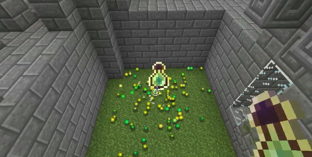 Игрок в Nether с новыми ресурсами из последнего обновления Minecraft