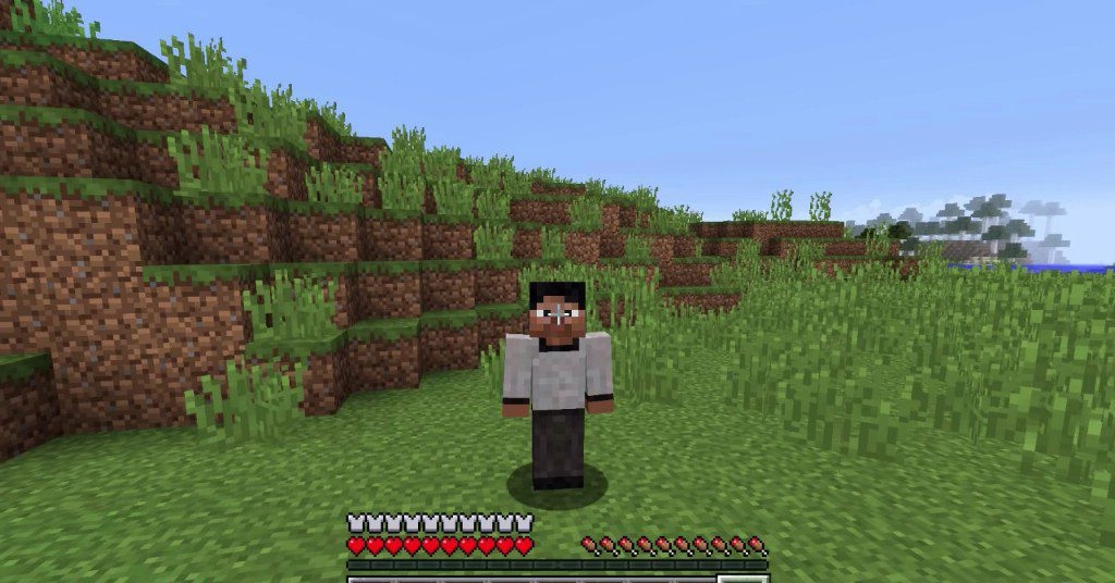 Персонаж в косметической броне с уникальным дизайном в Minecraft