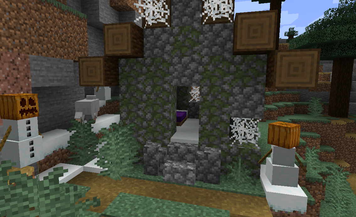 Красивый закат над игровым миром Minecraft с домами игроков