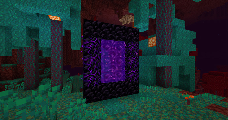Игроки на сервере Minecraft строят замок вместе