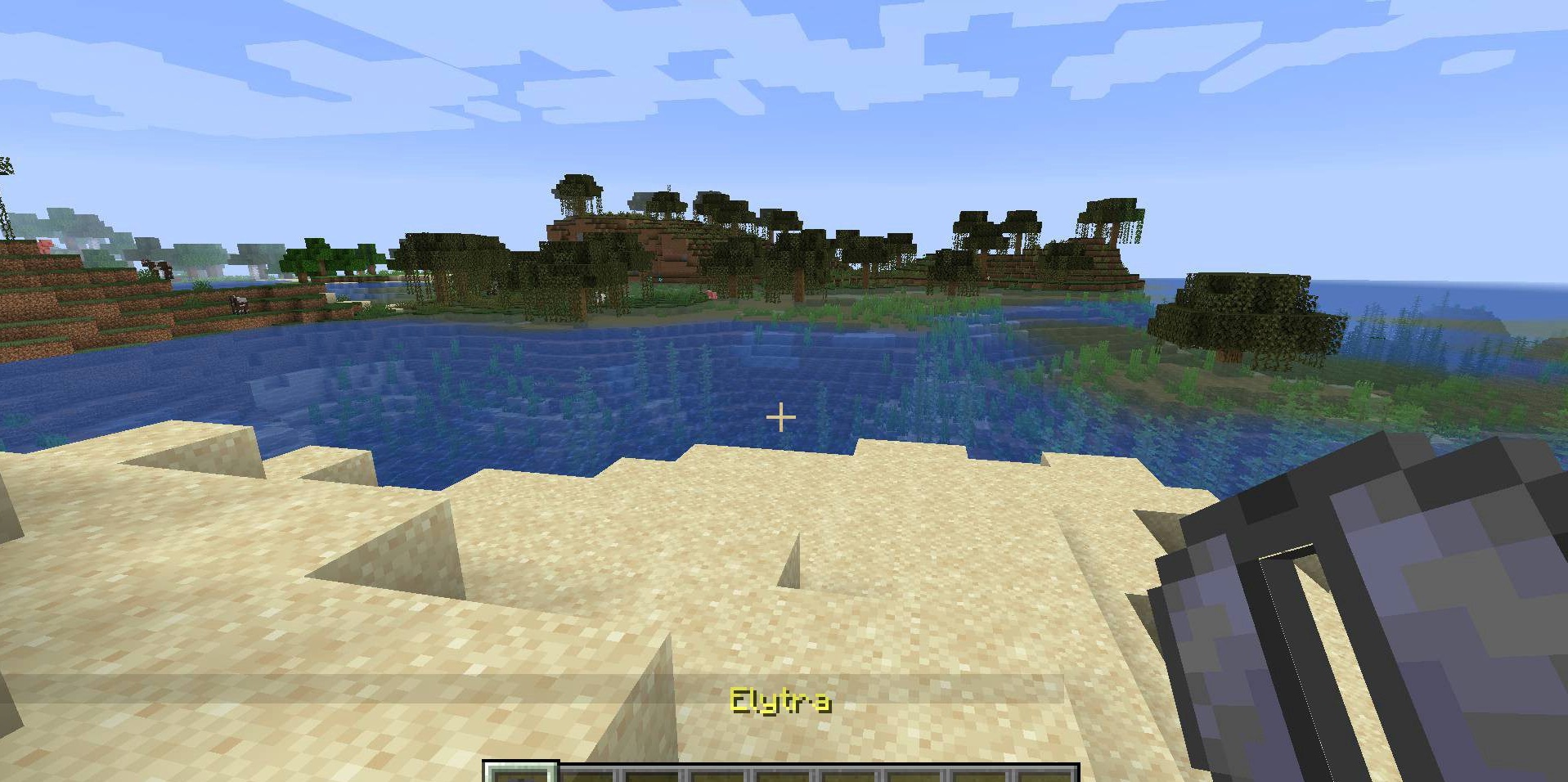 Персонаж Minecraft в полете с надкрыльями и фейерверком в руке