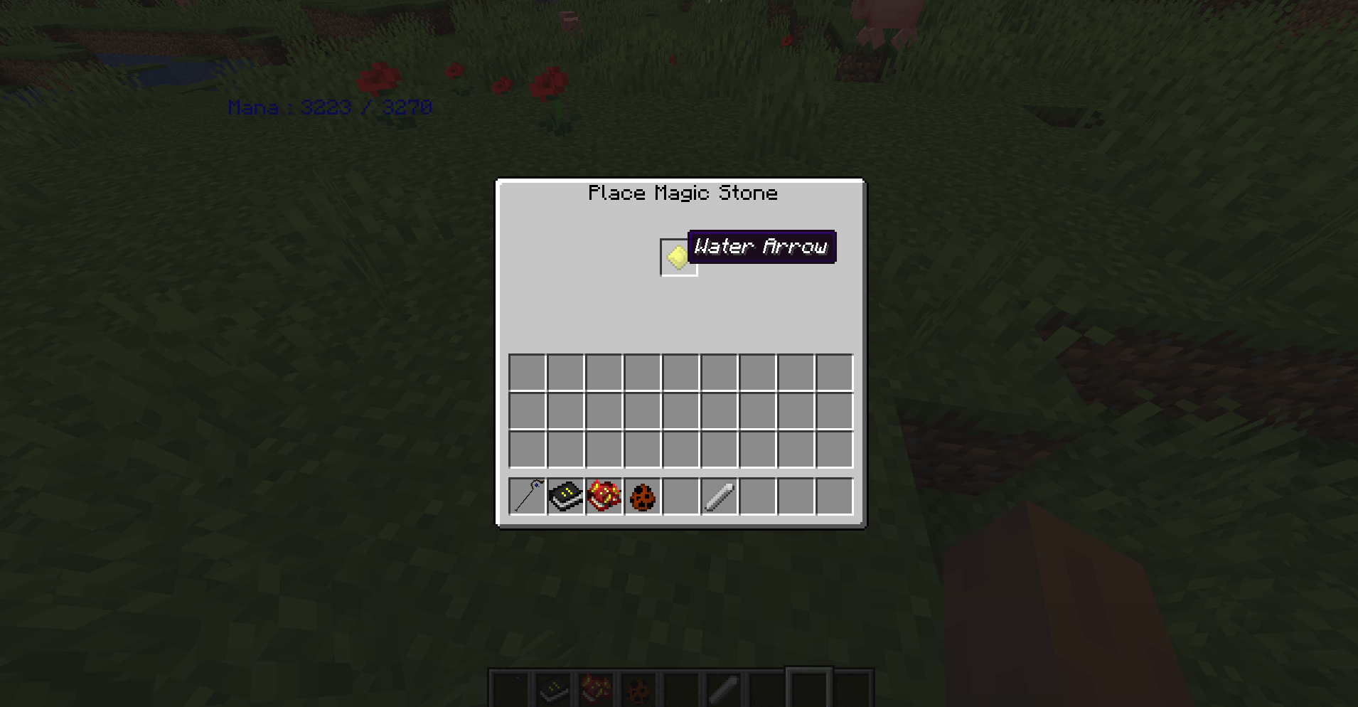 Игрок добывает ресурсы в шахте Minecraft
