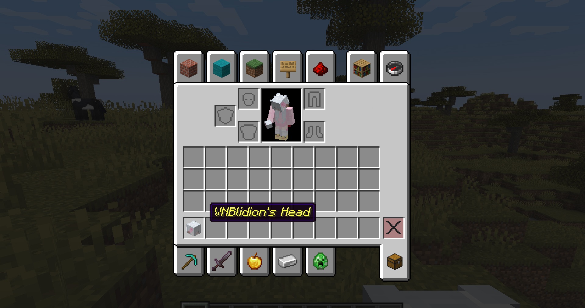 Пример использования мода Just Player Heads для украшения базы в Minecraft