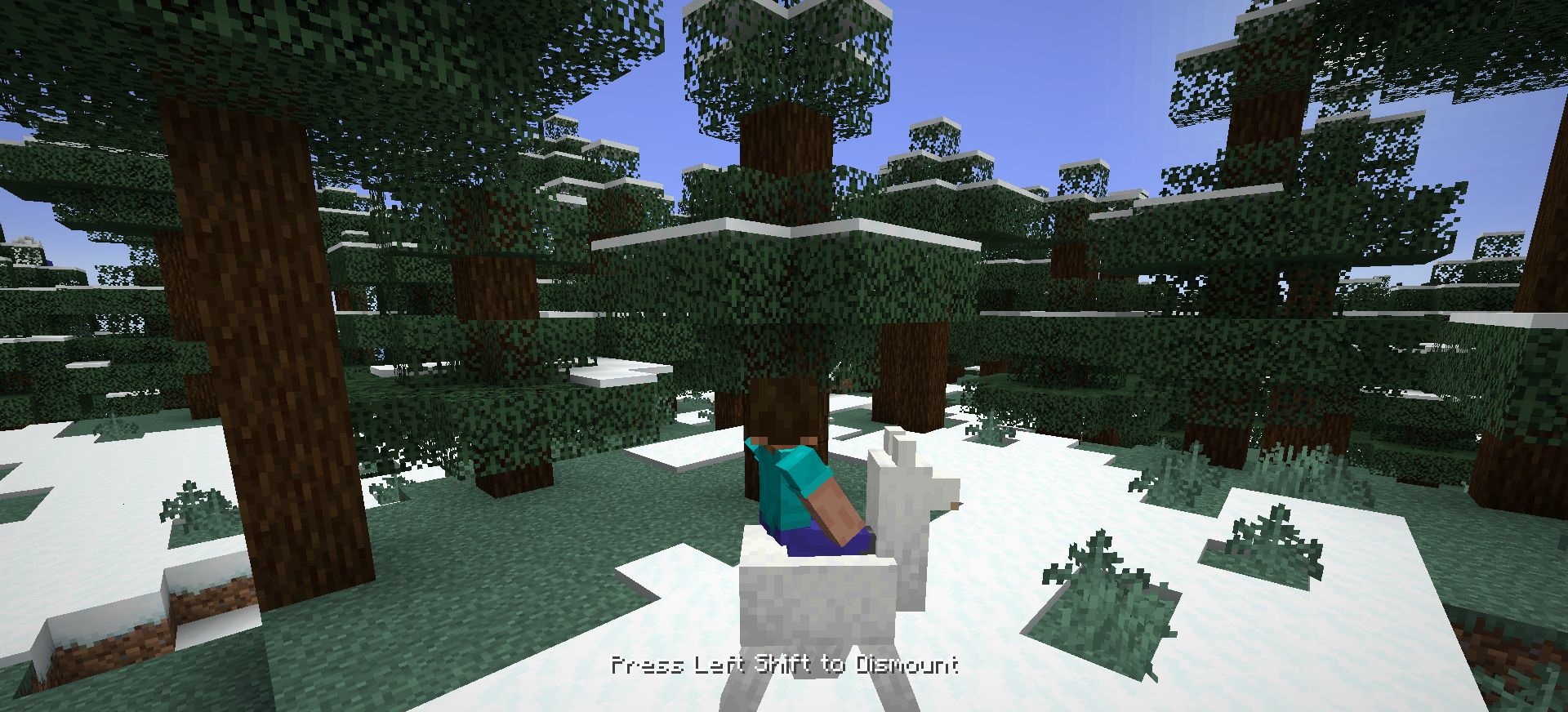 Игрок верхом на ламе пересекает реку в Minecraft с модом Llama Steeds
