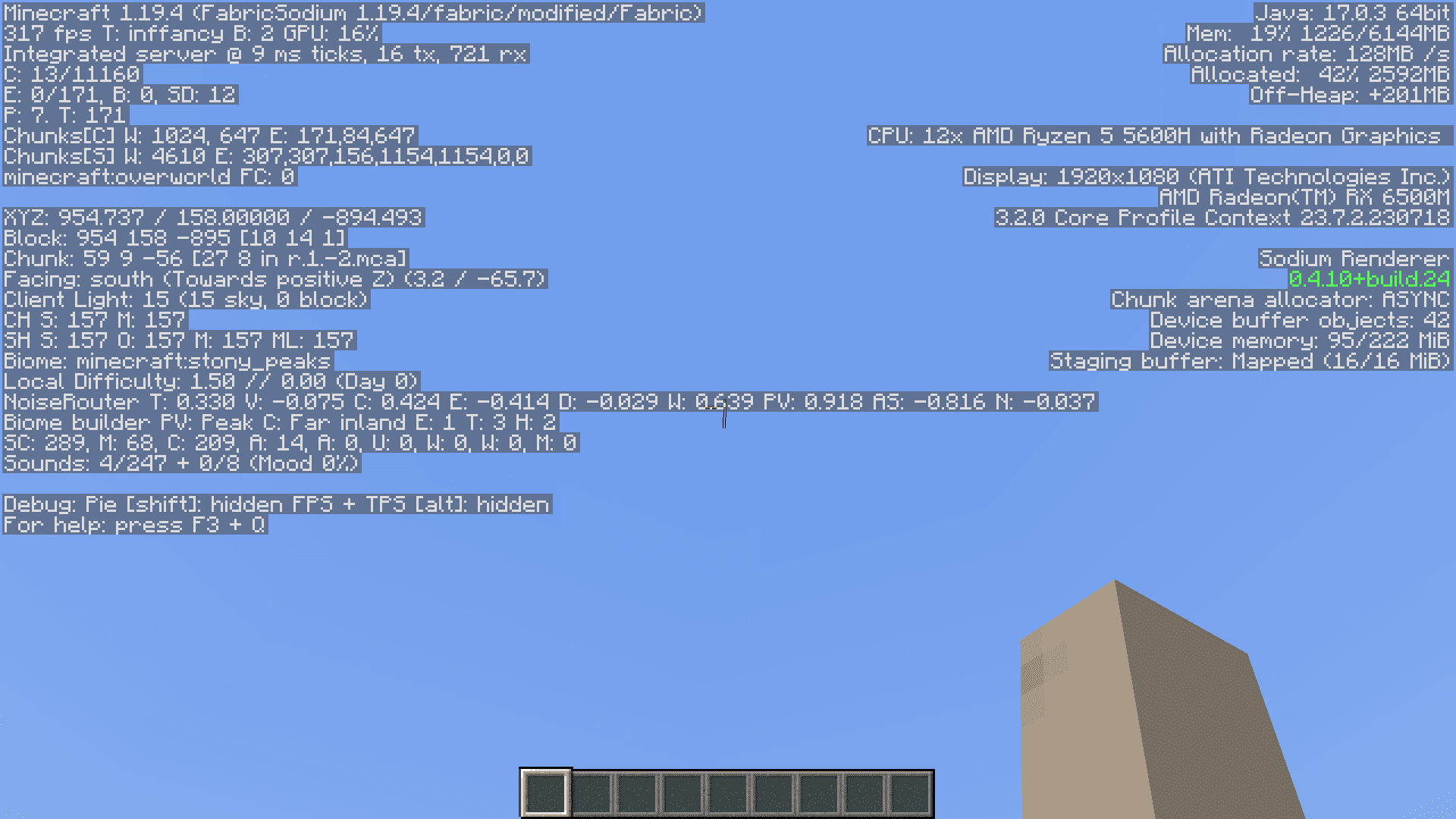 Скриншот ModernFix в действии - улучшенная производительность Minecraft