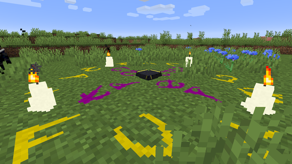Игроки на сервере Minecraft строят город в режиме выживания