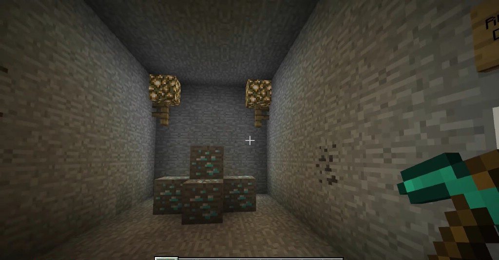Игровой процесс с модом Ore Excavation - добыча алмазной жилы в Minecraft