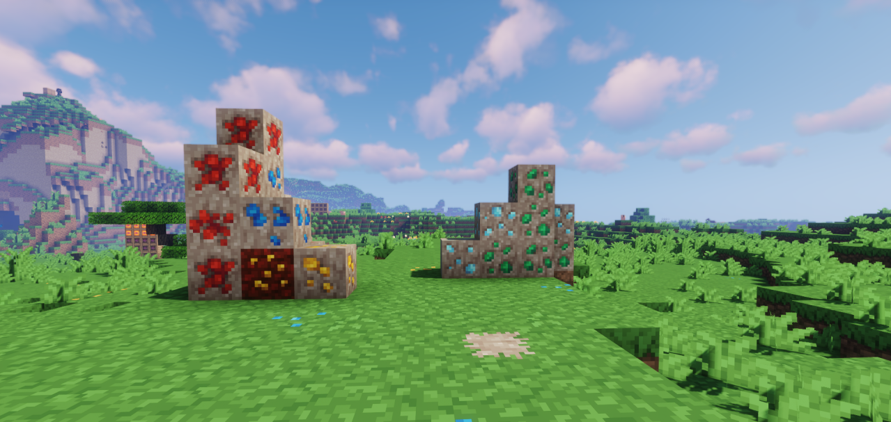 Сравнение стандартного и улучшенного интерфейса Minecraft с Pixel Perfection Legacy