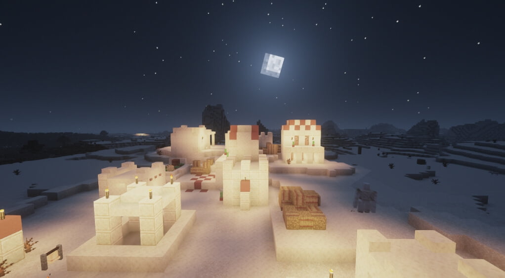 Сравнение стандартного и улучшенного неба в Minecraft с шейдерами Potato