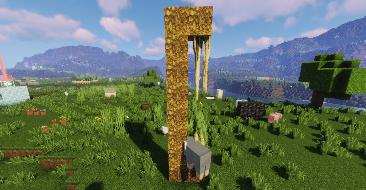 Сравнение стандартной и реалистичной графики в Minecraft с PBR-текстурпаком