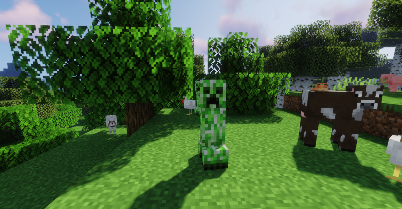 Игрок в Minecraft исследует пещеру с факелом в руках
