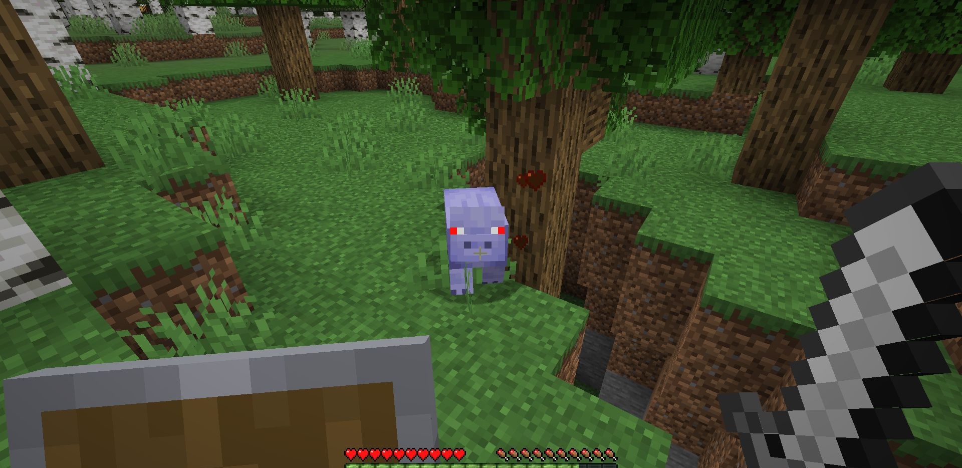 Сравнение обычного паука и синей свиньи из Spider Pig Mod в Minecraft