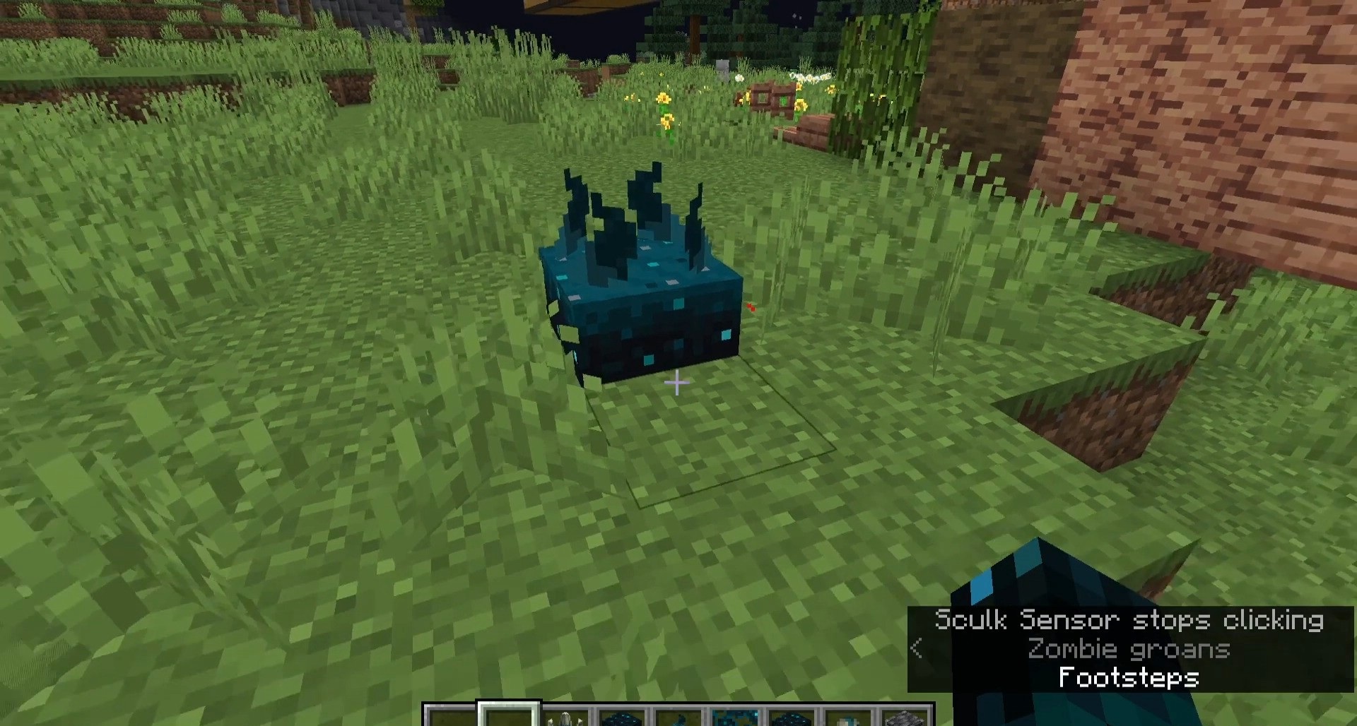Древний город в Deep Dark с модом The Wild для Minecraft