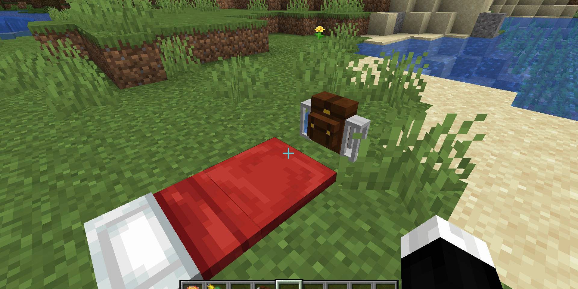 Игрок использует рюкзак в пустынном биоме Minecraft