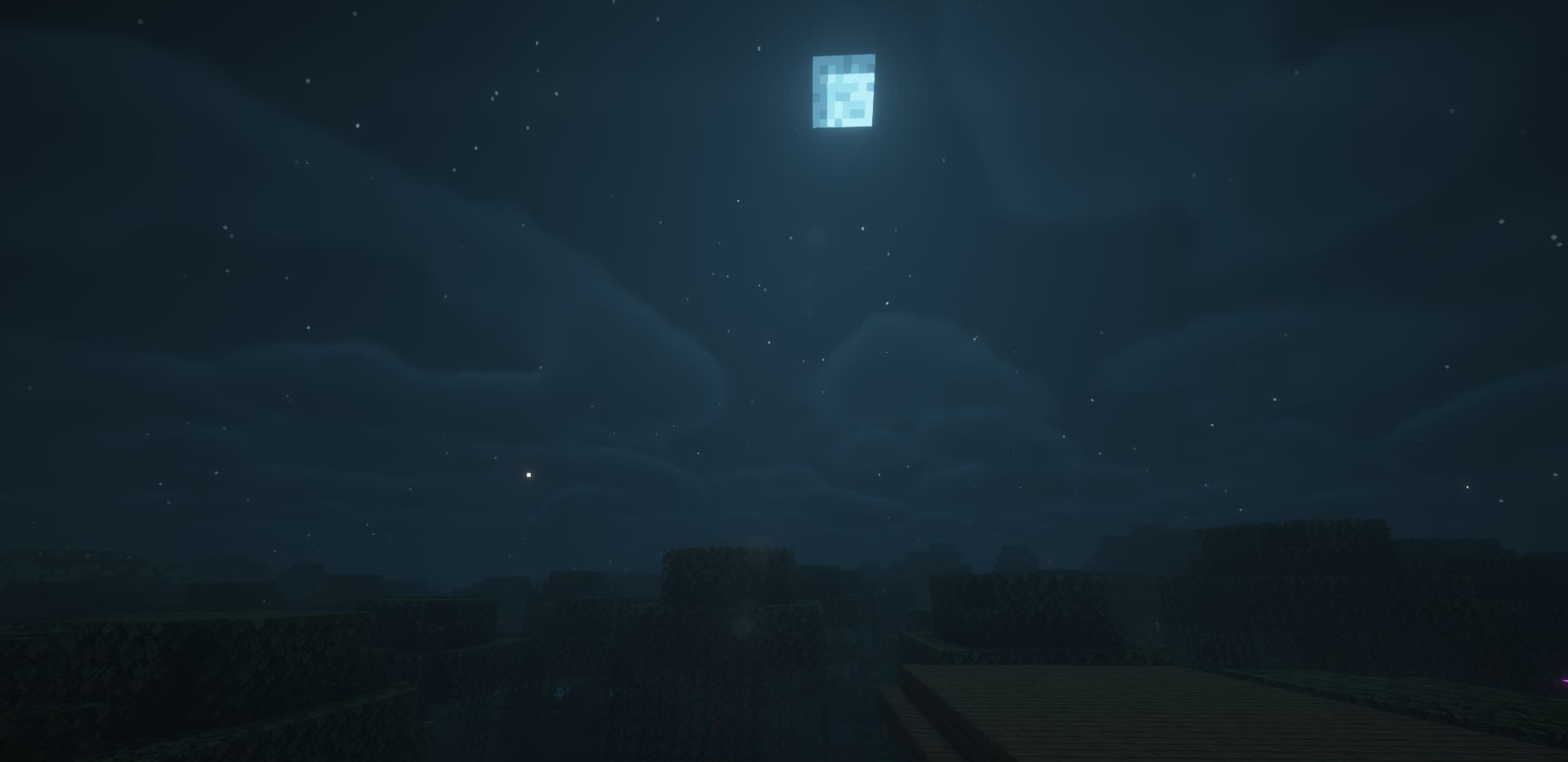 Светлячки в Minecraft - ночной пейзаж с мерцающими насекомыми над водой