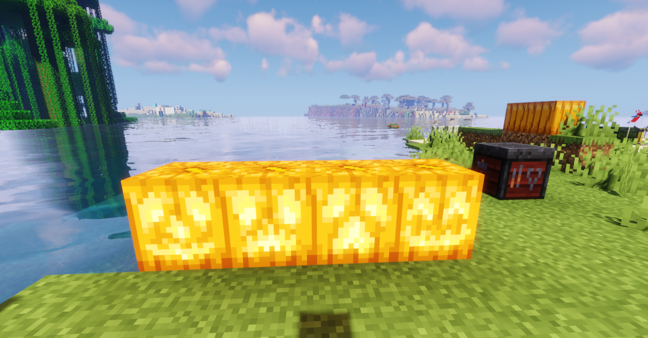 Пример анимированной тыквы из текстур-пака Varied Pumpkins в Minecraft