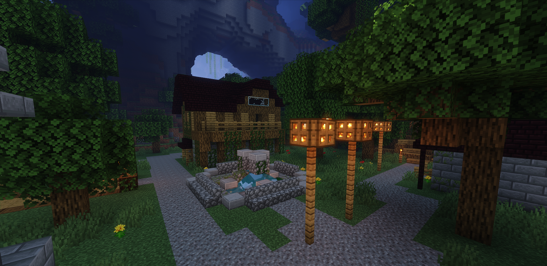 Игрок исследует руины древнего храма в Minecraft на карте Abandoned Kingdom