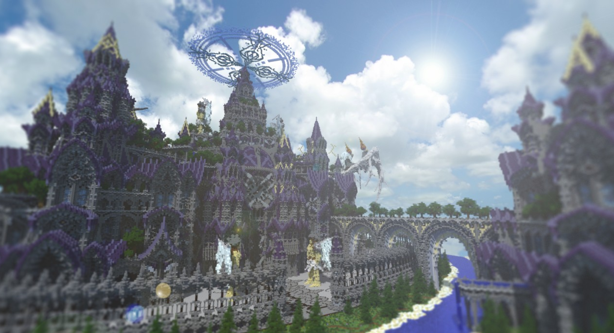 Интерьер готического собора в Minecraft с подсветкой и витражами