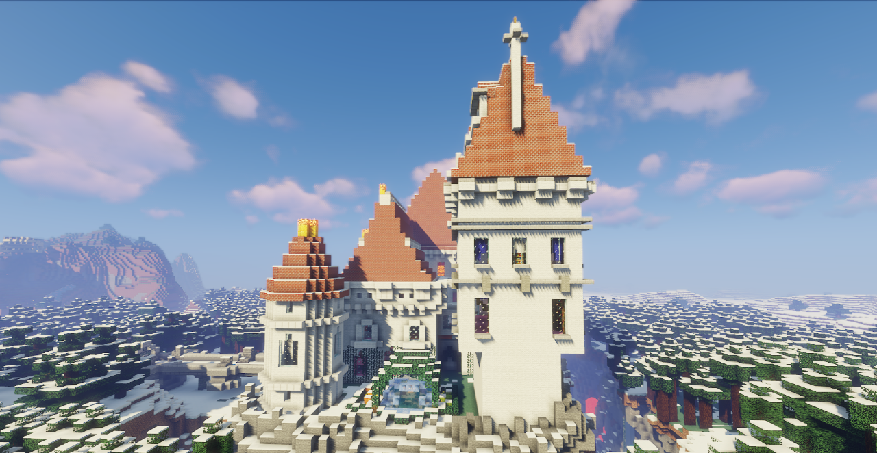 Внутренний интерьер замка в Minecraft с люстрой и винтовой лестницей