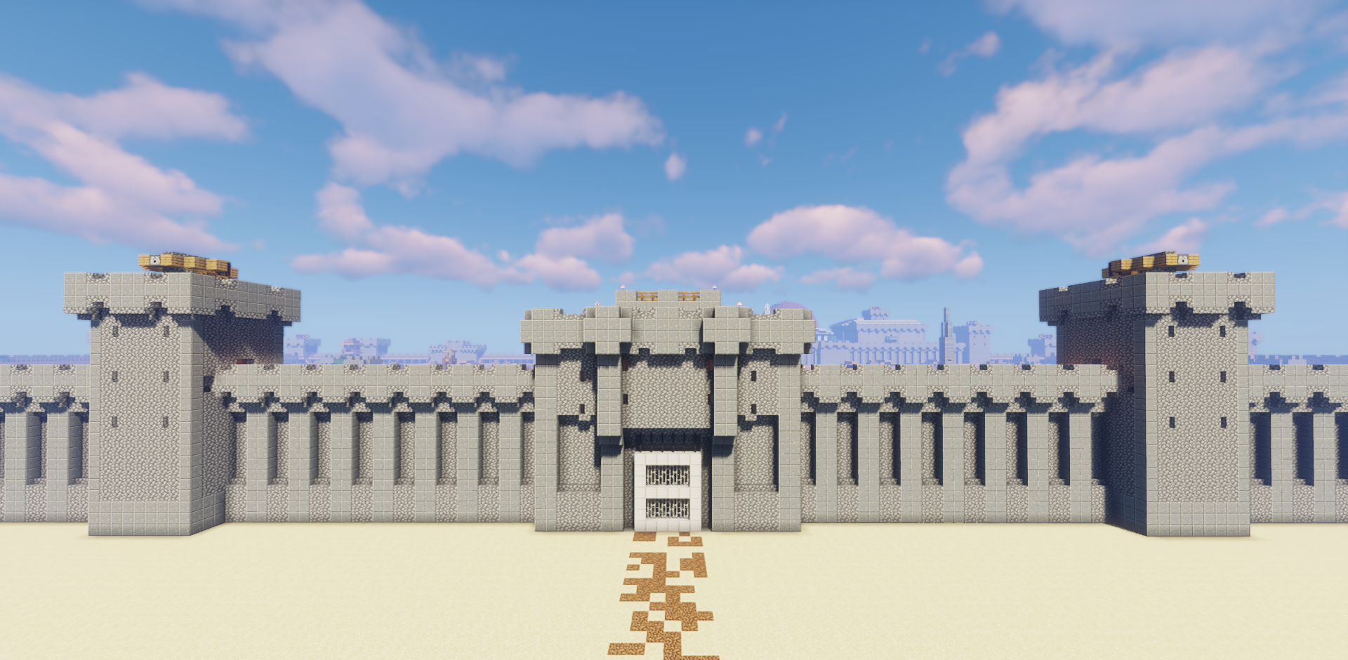 Ночной вид города в Minecraft с подсвеченными окнами и фонарями
