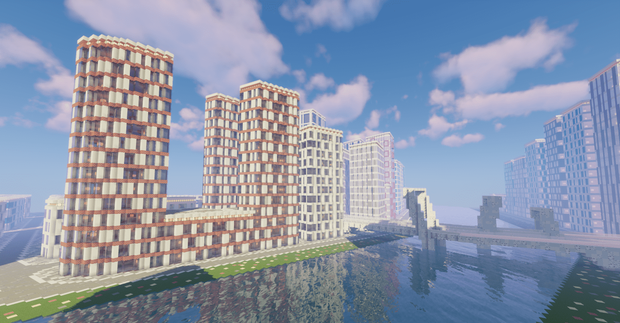 Детализированный городской ландшафт с озёрами и лесами в Minecraft