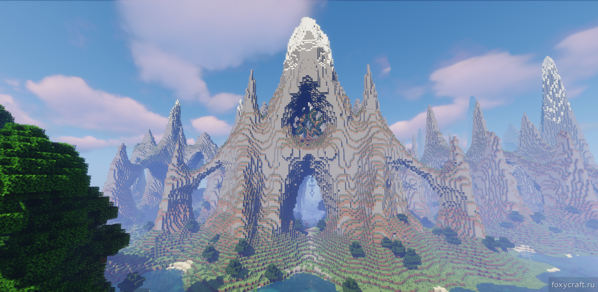 Детализированный горный пейзаж Organic Cathedral в Minecraft